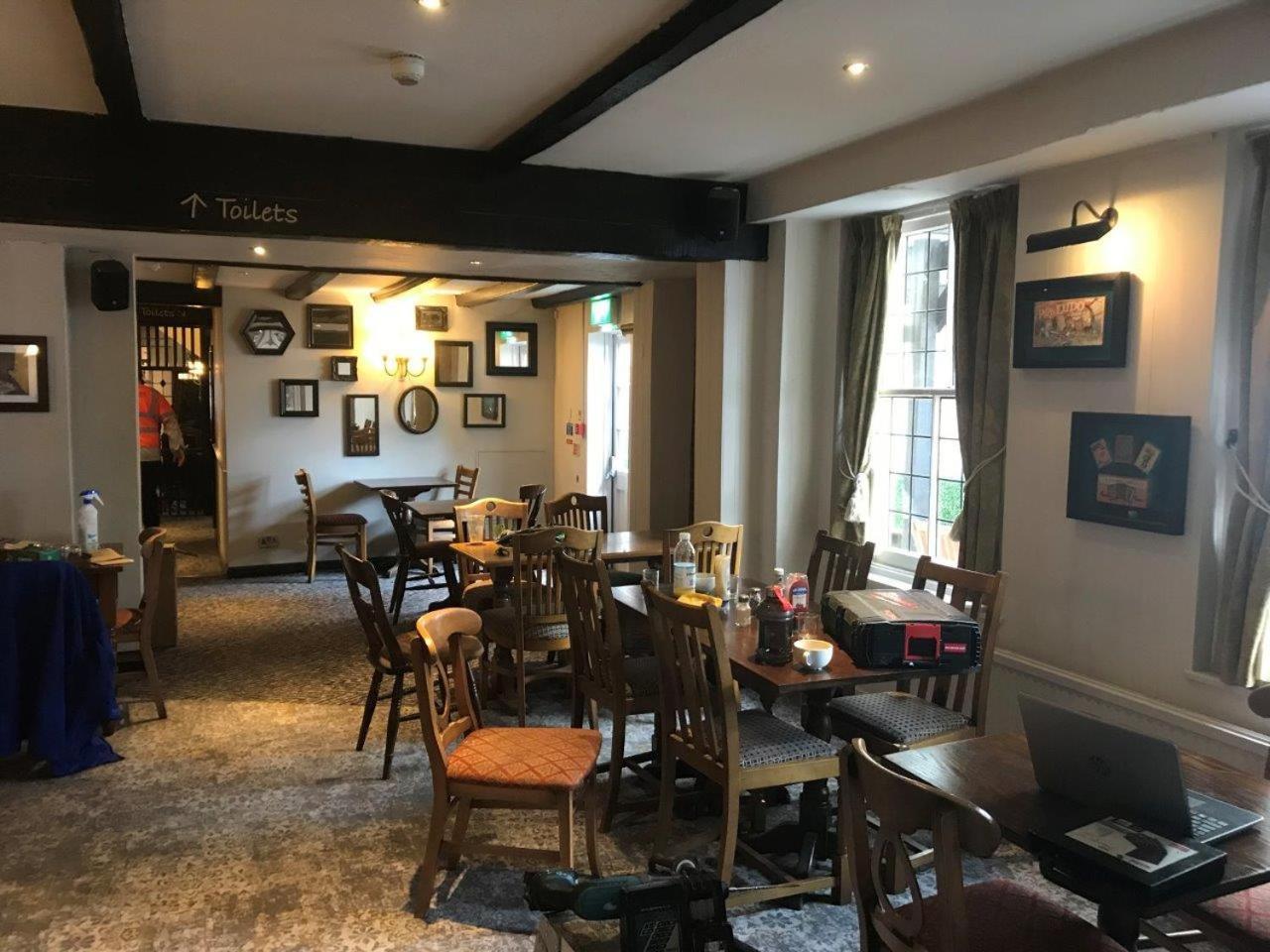 White Hart, Andover By Marston'S Inns Ngoại thất bức ảnh