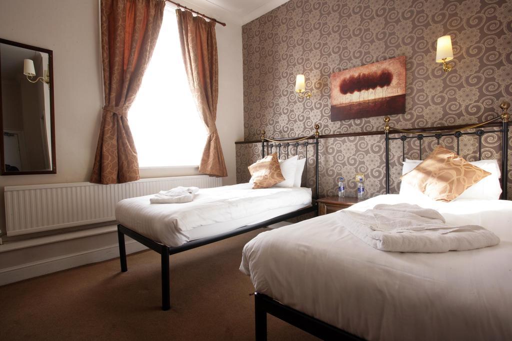 White Hart, Andover By Marston'S Inns Ngoại thất bức ảnh