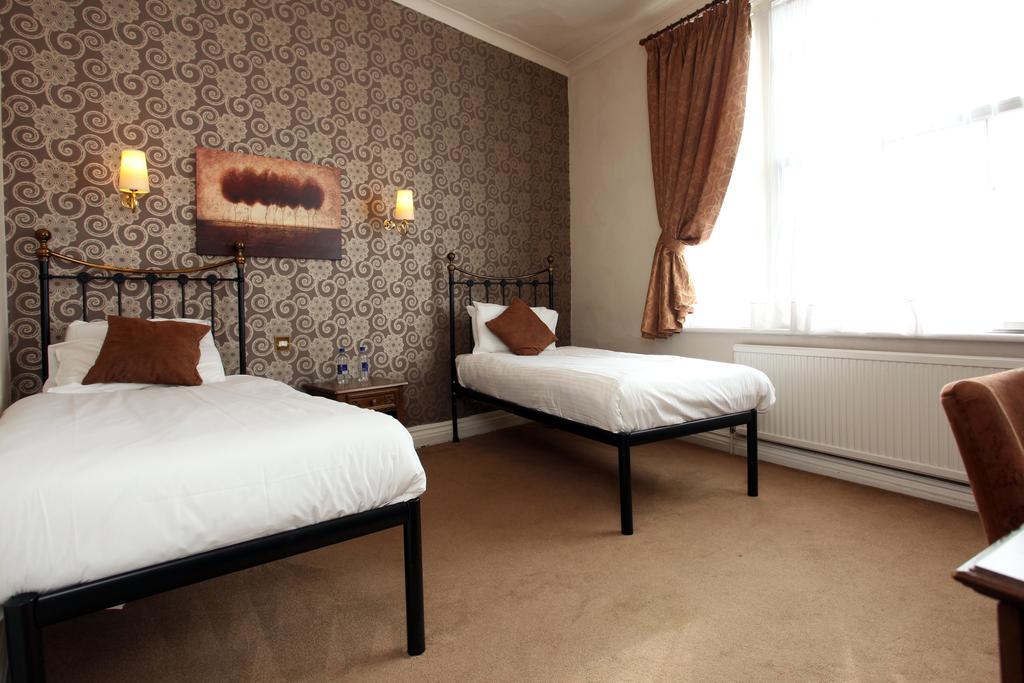 White Hart, Andover By Marston'S Inns Ngoại thất bức ảnh