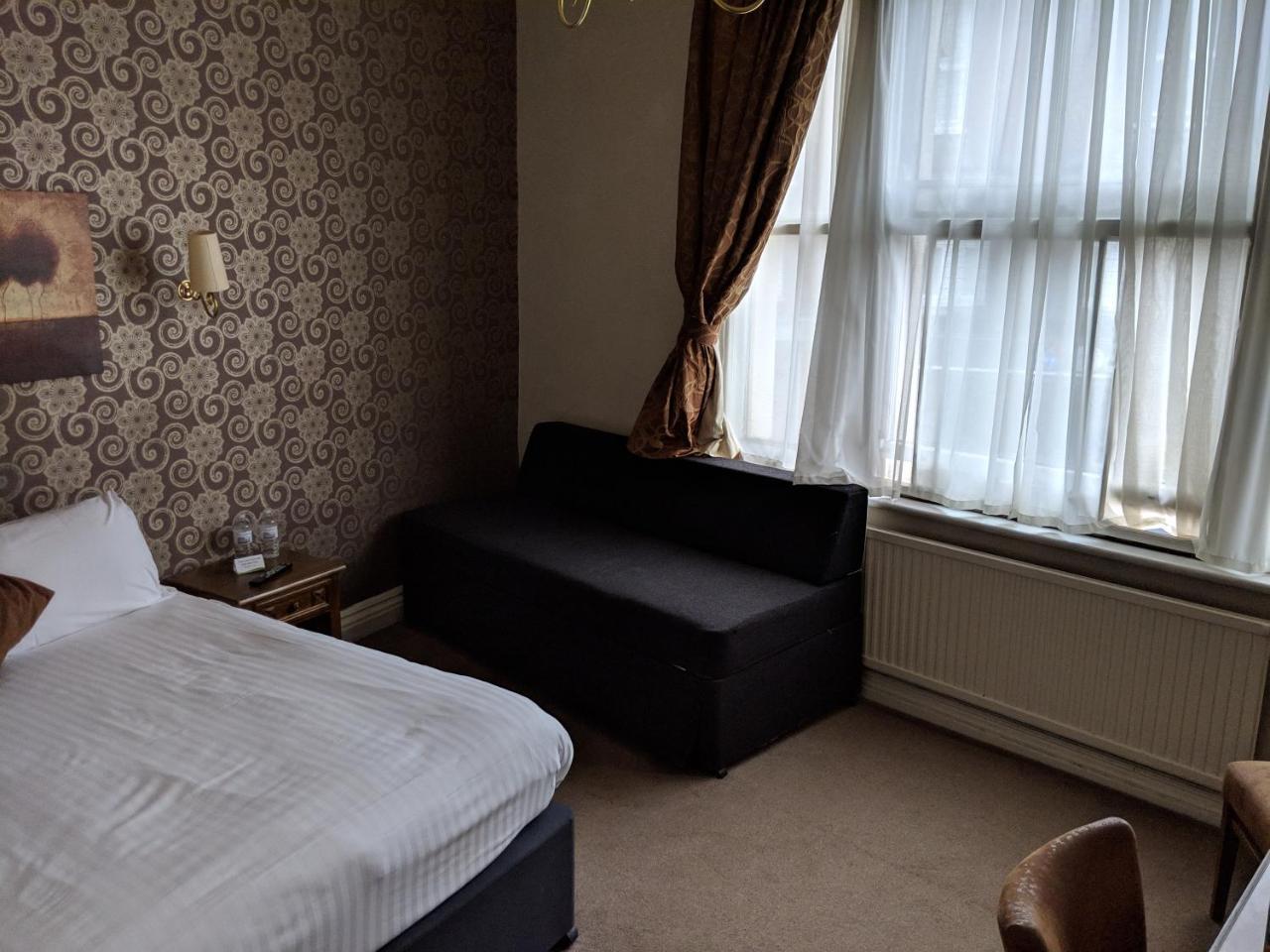 White Hart, Andover By Marston'S Inns Ngoại thất bức ảnh